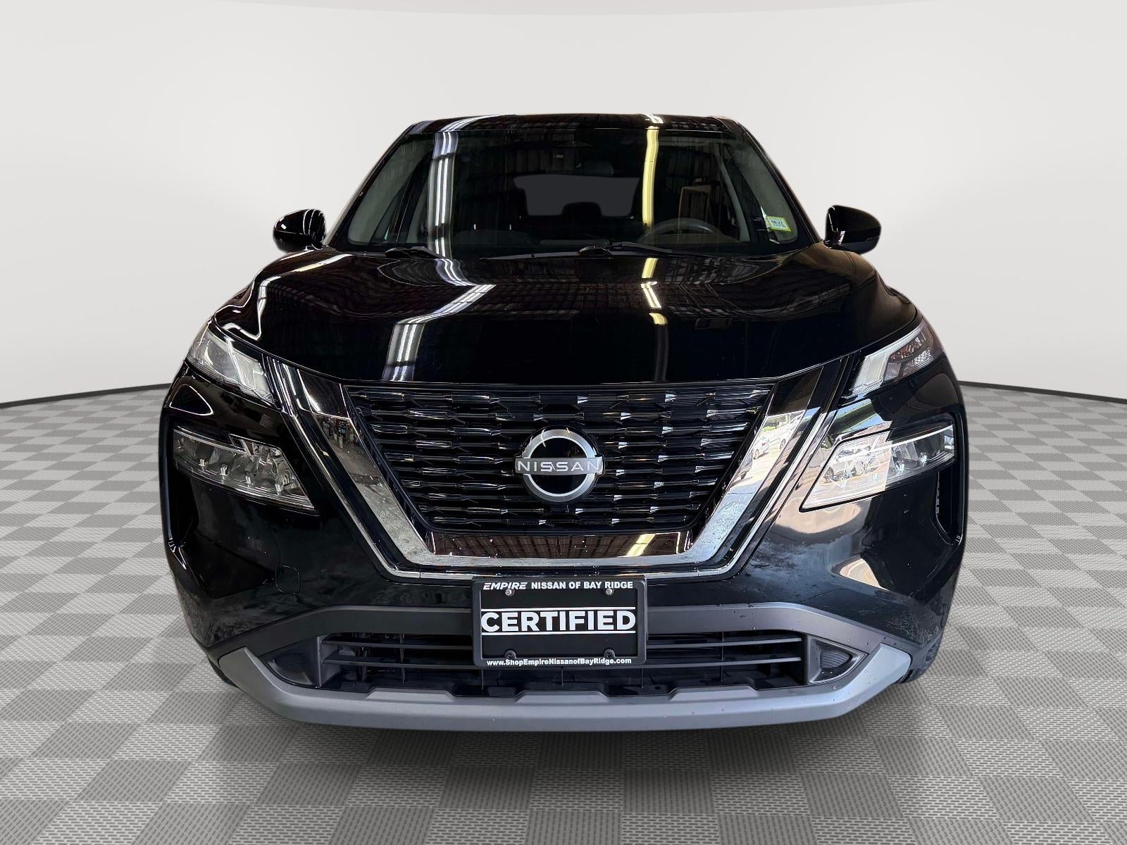 2022 Nissan Rogue — side profile view