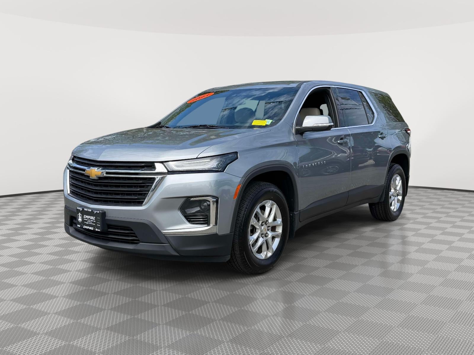 2023 Chevrolet Traverse — rear three-quarter view