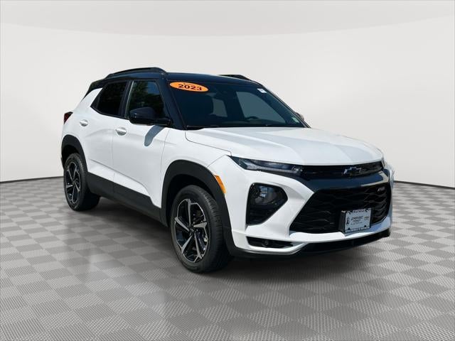 2023 Chevrolet Trailblazer RS in Summit White — front three-quarter view