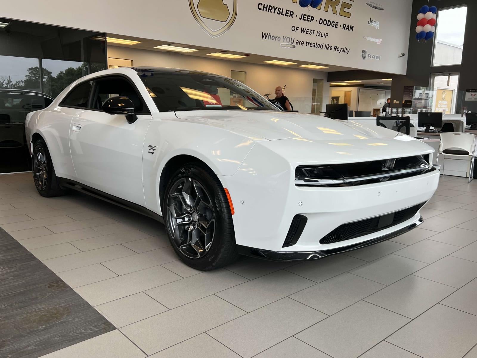 2024 Dodge Charger CHARGER DAYTONA R/T AWD in White Knuckle Exterior Paint — front three-quarter view
