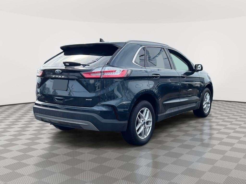 2022 Ford Edge — detail view