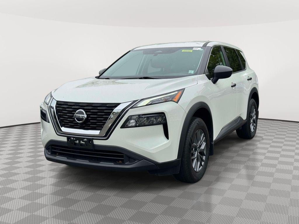 2021 Nissan Rogue — rear three-quarter view